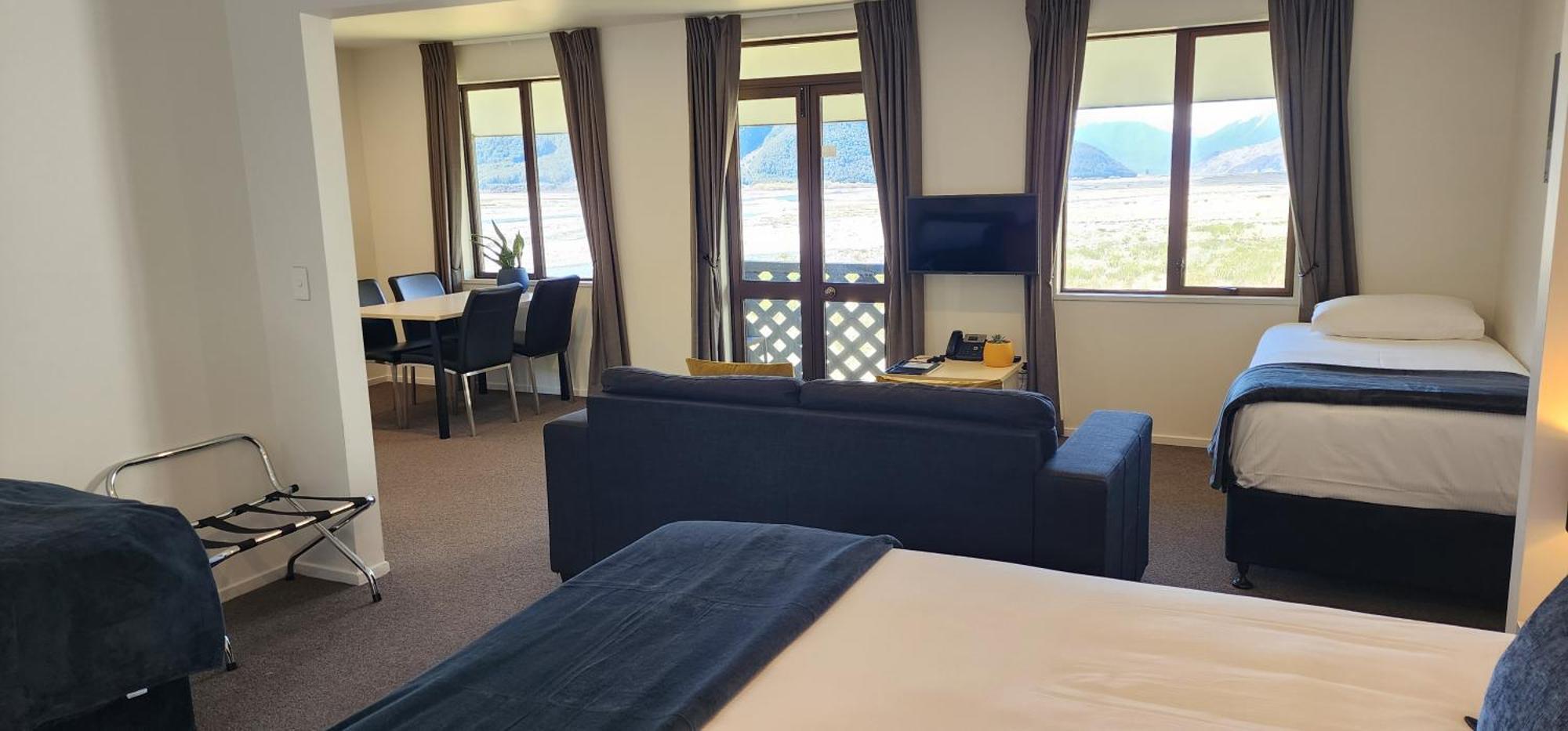 The Bealey Hotel Arthur's Pass Extérieur photo