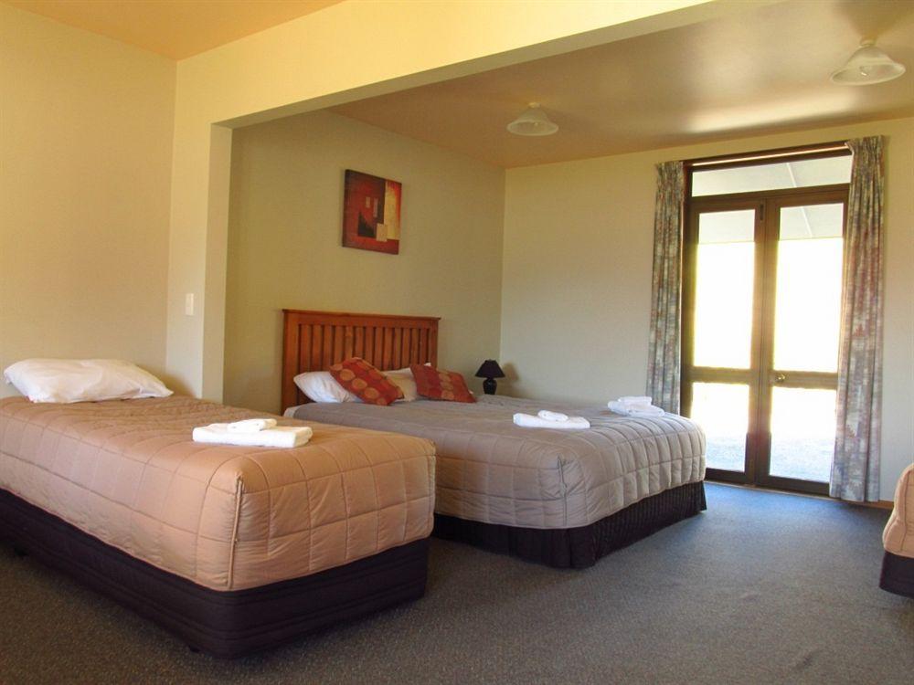 The Bealey Hotel Arthur's Pass Extérieur photo