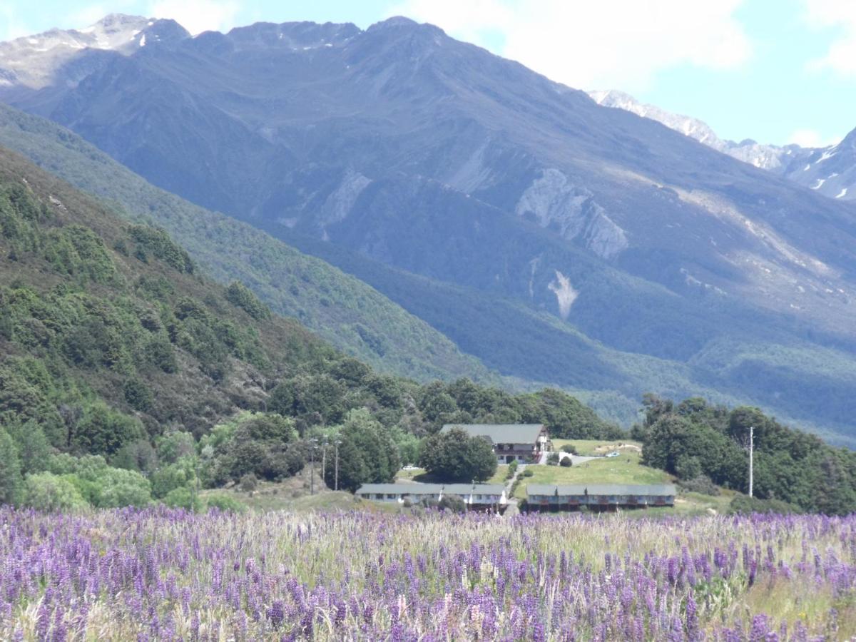 The Bealey Hotel Arthur's Pass Extérieur photo